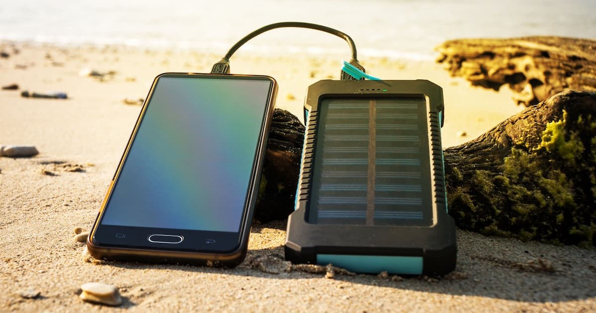 Carregador Solar de smartphone (1)